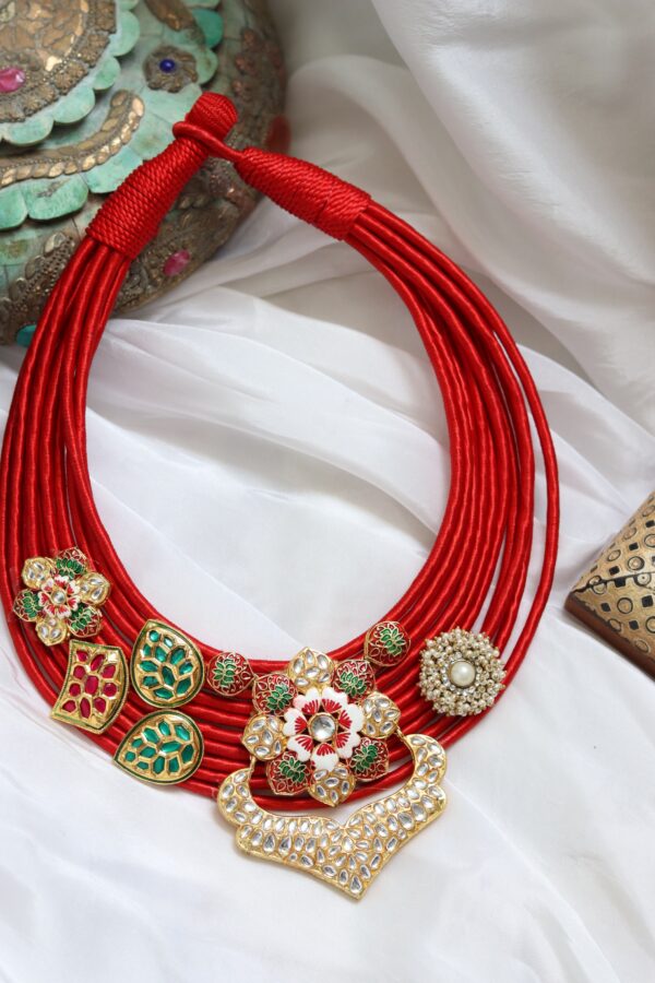 Jute necklace
