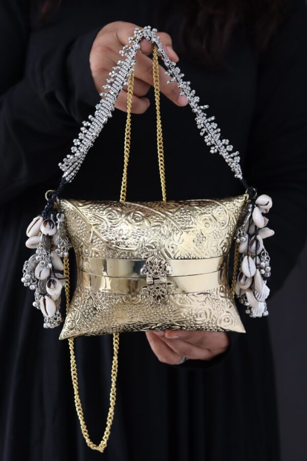 Kainaat Jewels Bag collection