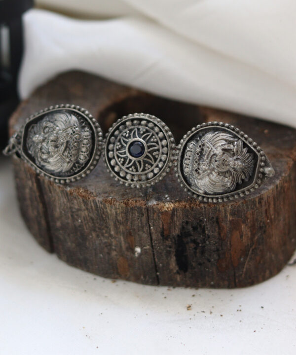 Fashion Oxidized Rings